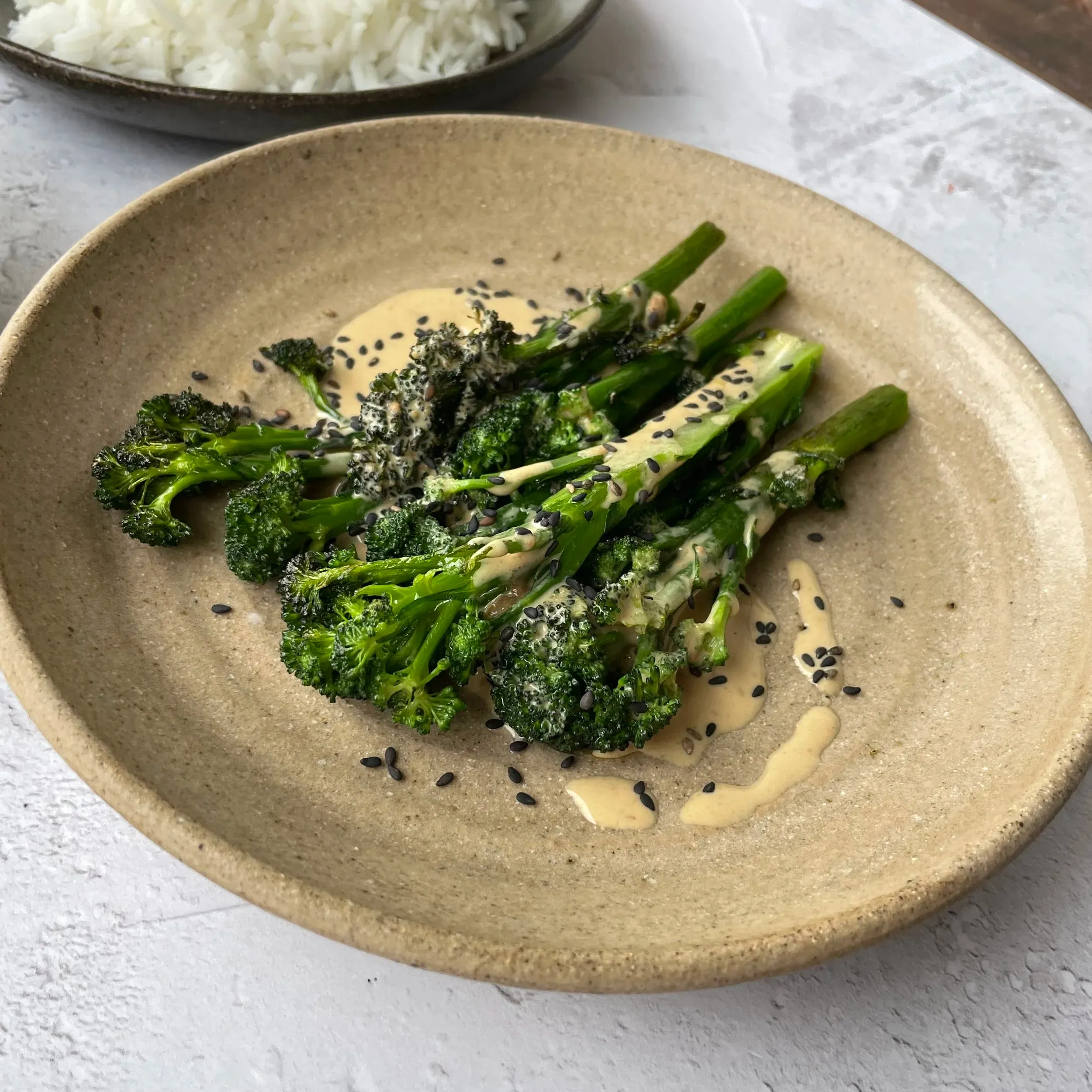 Broccoli with sesame sauce